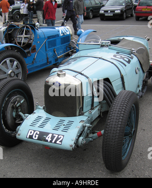 Riley Open Tourer Auto Racing ad Oulton Park Cheshire Foto Stock