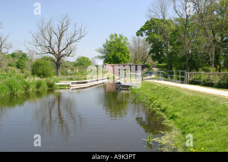 Wey e Arun Canal UK Maggio 2007 Foto Stock