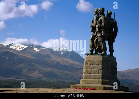 Il Commando War Memorial a Spean Bridge vicino a Fort William guardando verso il Ben Nevis Foto Stock