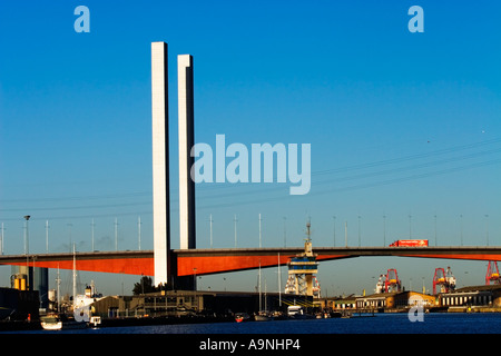 Melbourne Cityscape / il Ponte Bolte in Melbourne Docklands / Melbourne Victoria Australia. Foto Stock