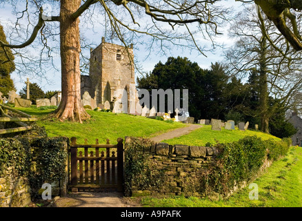 Chiesa Parrocchiale di Santa Maria in Tissington villaggio nei pressi di Ashbourne nel distretto di Peak Derbyshire England Regno Unito Foto Stock