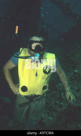 Don Whillans immersione sul relitto Umbria Port Sudan Wingate Reef Mar Rosso sudanese Foto Stock