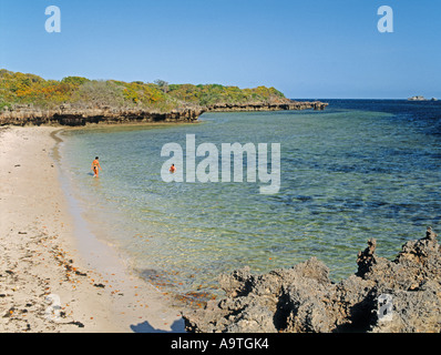 Spiaggia di Watamu parco nazionale costa di Mombasa Kenya parte di Malindi Marine Riserva nazionale Foto Stock