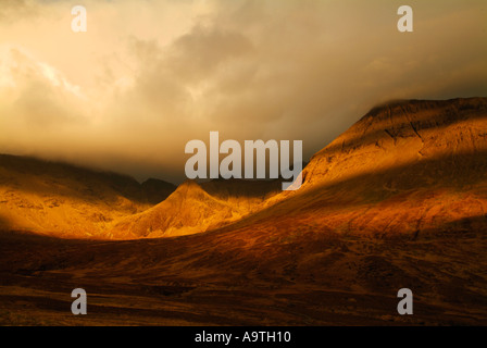 Tramonto sulla Cuillin da Glen fragili. Foto Stock