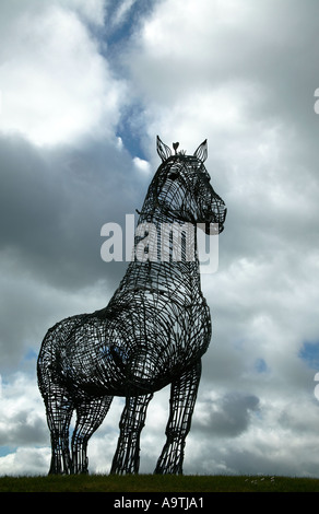 'L'Clydesdale gabbia in ferro di armatura cavallo pesante' un enorme 'modello aratro cavallo' Lanarkshire, Scozia Foto Stock