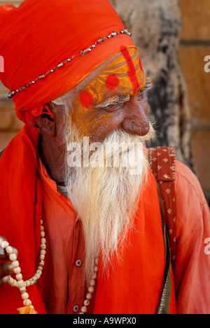 Holyman città dorata di Jaisalmer Rajasthan in India Foto Stock