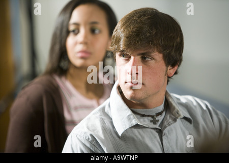 Gli studenti seduti in classe Foto Stock