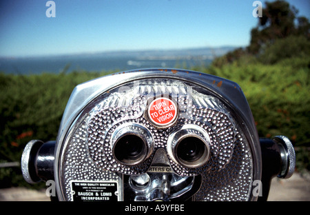 A gettone binocolo girare per una visione chiara Foto Stock