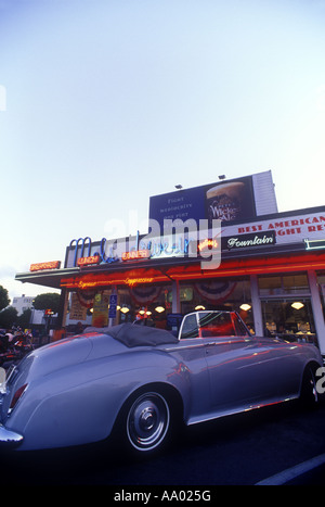 STREET SCENE MELS DRIVE-IN DINER LOMBARD STREET SAN FRANCISCO CALIFORNIA USA Foto Stock