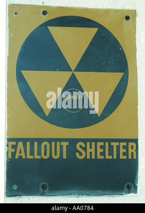 Fallout shelter segno sul palazzo del governo durante la crisi dei missili di Cuba nel 1962 Foto Stock