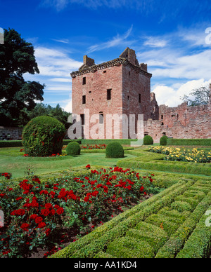 Castello Edzell, Angus, Scotland, Regno Unito. Vista dal giardino Pleasance Foto Stock