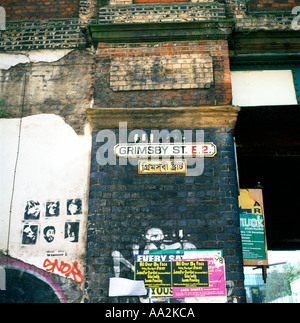 Bilingual Brick Lane Grimsby Street strada segno East London E2 UK Foto Stock