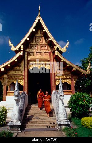 I monaci buddisti, Wihaan, Lai Kham, Wat Phra Singh, Wat Phra Singh, Chiang Mai e Chiang Mai Provincia, Thailandia, Asia Foto Stock
