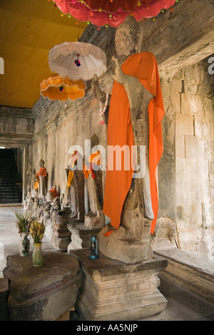 Cambogia Angkor SIEM REAP PROVINCIA Galleria dei mille Buddha all'interno di Angkor Wat Foto Stock