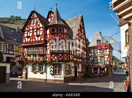 Bacharach, Germania - l'Altes Haus, la Renania, la Valle del Reno, la famosa vecchia casa in legno rosso Foto Stock