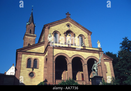 Germany Baden Wuerttemberg Rhein Nackar Kreis Weinheim church at the market square Foto Stock