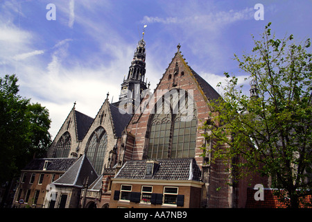 Oude Kerk un paradiso nel centro del quartiere a luci rosse di Amsterdam Olanda Foto Stock