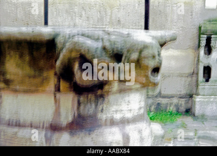 Una gargouille a Cluny museo medievale Parigi Francia 2001 Foto Stock