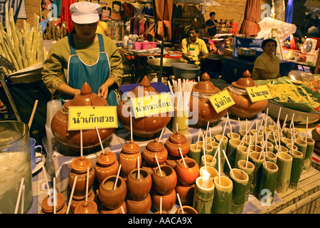 Loy Krathong mercato Chiang Mai Thailandia Foto Stock