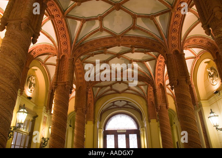 Cortile d'ingresso al Castello di Schwerin. Schweriner Schloss,Schwerin, capitale del meclemburgopomerania occidentale nord Germania UE Foto Stock