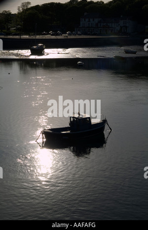 La pesca in barca, ormeggiata a Barrow in Furness, Cumbria, Inghilterra settentrionale Giugno 2007 Foto Stock