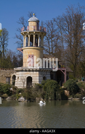 Torre di Marlborough Casale della regina Maria Antonietta's wagon Versailles FRANCIA Foto Stock