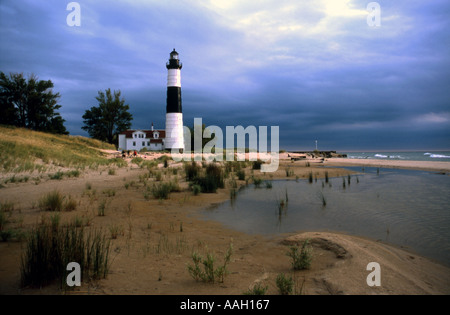 Faro con Storm Brewing Foto Stock