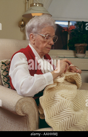 Senior di maglieria per adulti Foto Stock