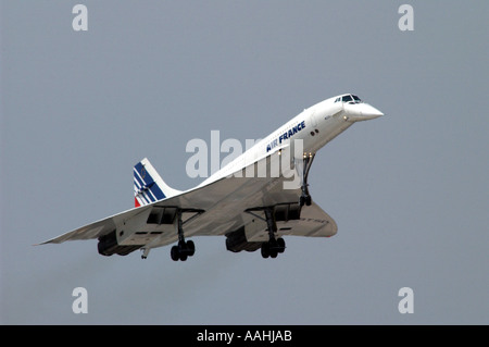 Concorde della Air France rende il volo finale nell'aeroporto Le Bourget Parigi Francia Foto Stock