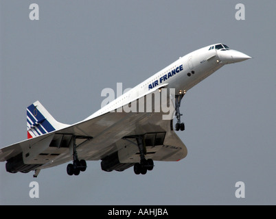 Concorde della Air France rende il volo finale nell'aeroporto Le Bourget Parigi Francia Foto Stock