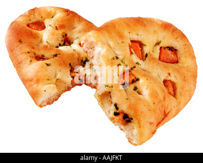 Marocchino pane piatto con carote tagliate Foto Stock