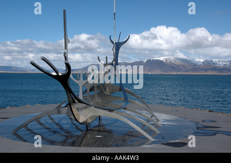 Solfar Suncraft nave vichinga scultura in Reykjavík, Islanda Foto Stock