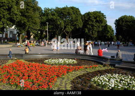 Lviv, piazza davanti all opera Foto Stock