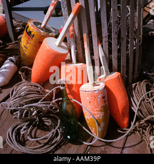 Anni sessanta boe in legno aragosta corda di trap Foto Stock