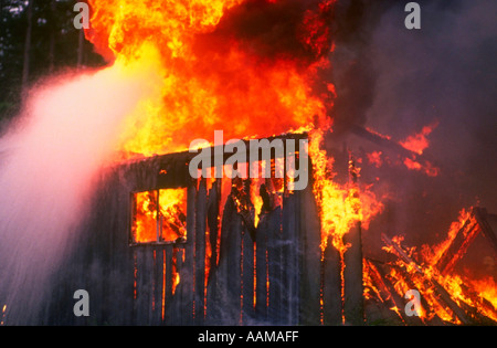 Casa controllata fire Northwest Washington Foto Stock