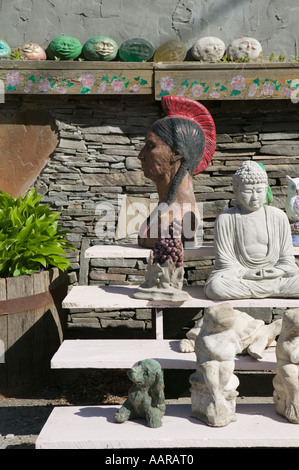 Hippie new age terra buddista di nativi americani paraphernalia giardino a Woodstock New York Foto Stock