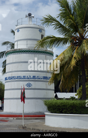 Maldive città di maschio il Munnaaru minareto cilindrico vicino Hukuru Miskiiy ex Moschea del Venerdì Foto Stock