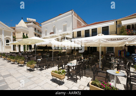 Ristoranti sulla Piazza San Marco, Piazza San Marco (Aghios Markou Sq), Zante, Zante, Isole Ionie, Grecia Foto Stock