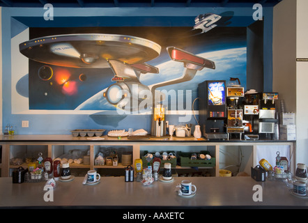 La stella nave Enterprise murale al limite esterno Coffee Shop Best Western Space Age Lodge Gila Bend Foto Stock