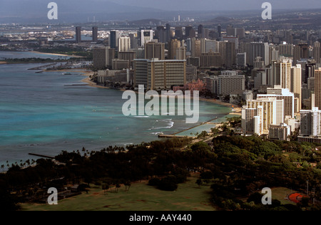 Honolulu dalla cima della Diamond Head Foto Stock