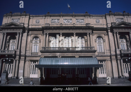 Il teatro Colon ingresso facciata, Avenida 9 de Julio, Buenos Aires, Argentina Foto Stock