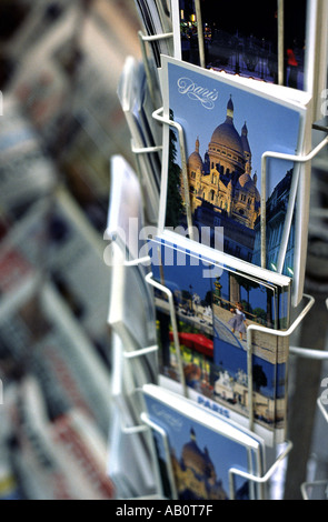 Chiosco vicino a Bastille di Parigi Francia Foto Stock