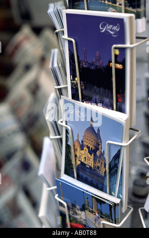 Chiosco vicino a Bastille di Parigi Francia Foto Stock