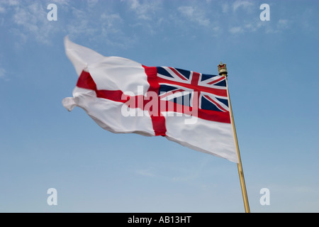 British mezzi navali Albion arriva a St . Pietroburgo Foto Stock