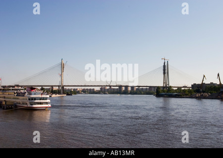 Il grande ponte Obukhovsky St . Pietroburgo Russia Foto Stock
