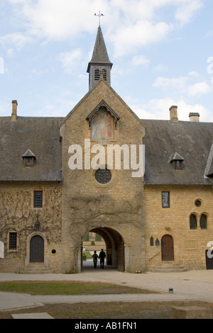 Cancello per l'Abbaye d'Orval monastero di Orval nella provincia del Lussemburgo in Belgio Foto Stock