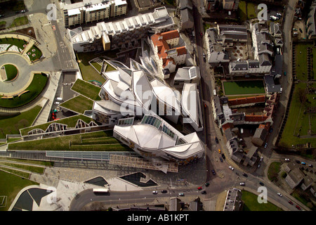 Vista aerea della costruzione del parlamento scozzese di Holyrood Edinburgh Foto Stock