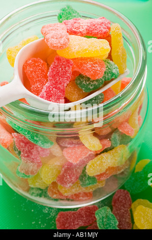 Sour fruttato dolci caramelle gommose USA in storage FoodCollection jar Foto Stock