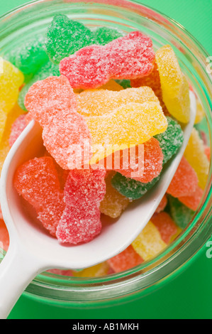 Sour fruttato dolci caramelle gommose USA in storage FoodCollection jar Foto Stock