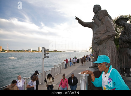 Underground Railroad un monumento sul Fiume Detroit Foto Stock